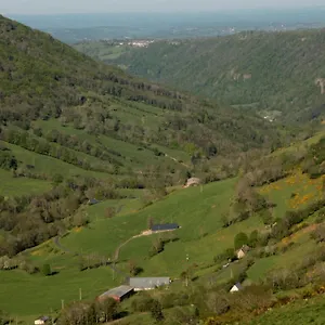  Mini-hôtel Auberge du col de Neronne France